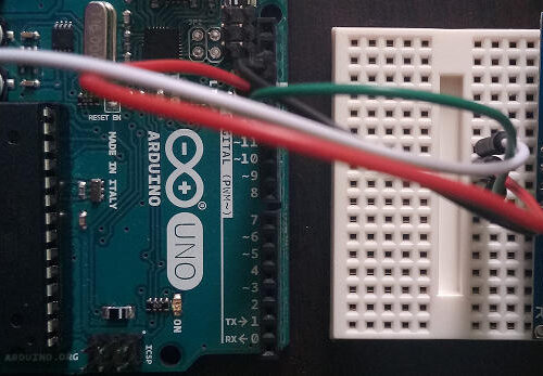 Ultrasonic sensor: measure distances with Arduino